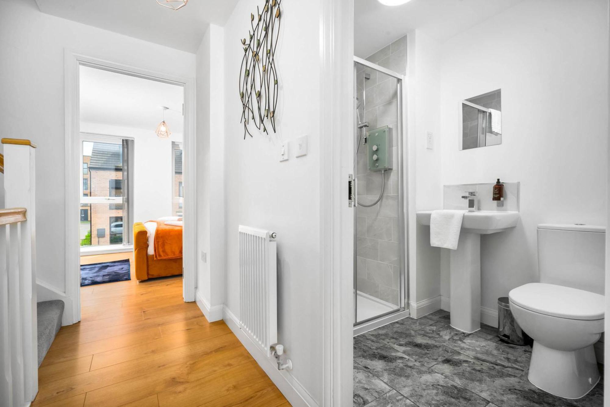 Luxury City Centre 5 Bed House With En-Suite, Bbq, On-Site Parking By Azura Nights Birmingham Eksteriør bilde