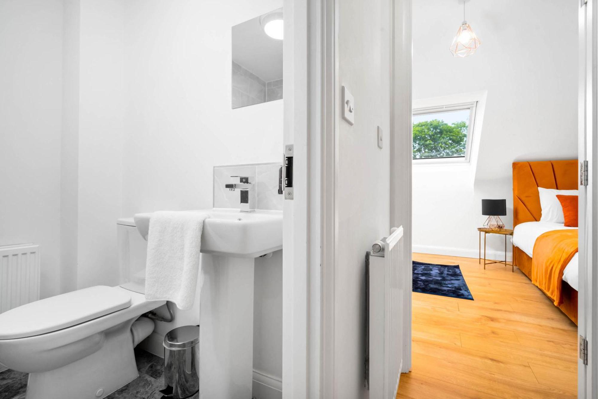 Luxury City Centre 5 Bed House With En-Suite, Bbq, On-Site Parking By Azura Nights Birmingham Eksteriør bilde