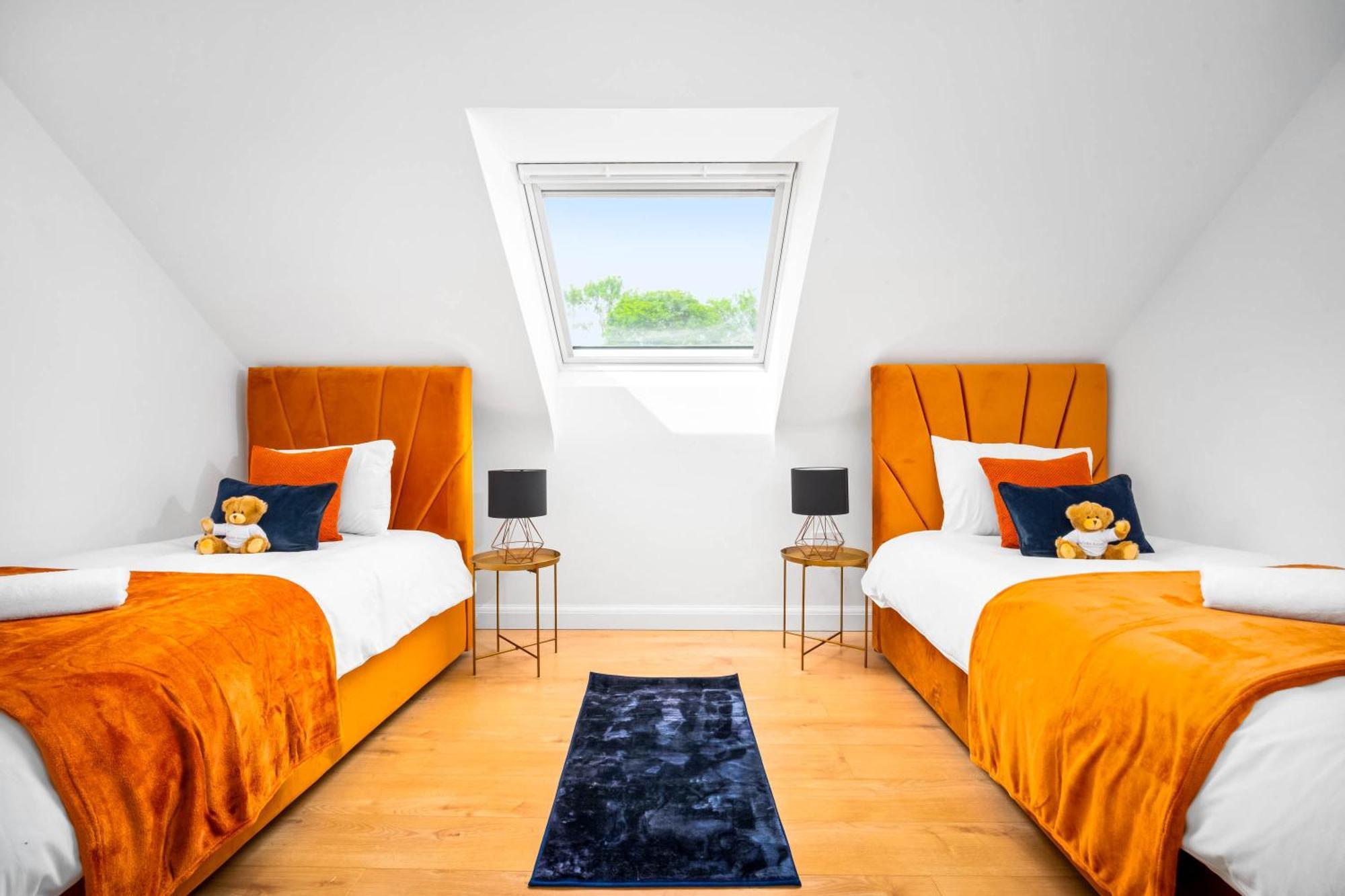 Luxury City Centre 5 Bed House With En-Suite, Bbq, On-Site Parking By Azura Nights Birmingham Eksteriør bilde